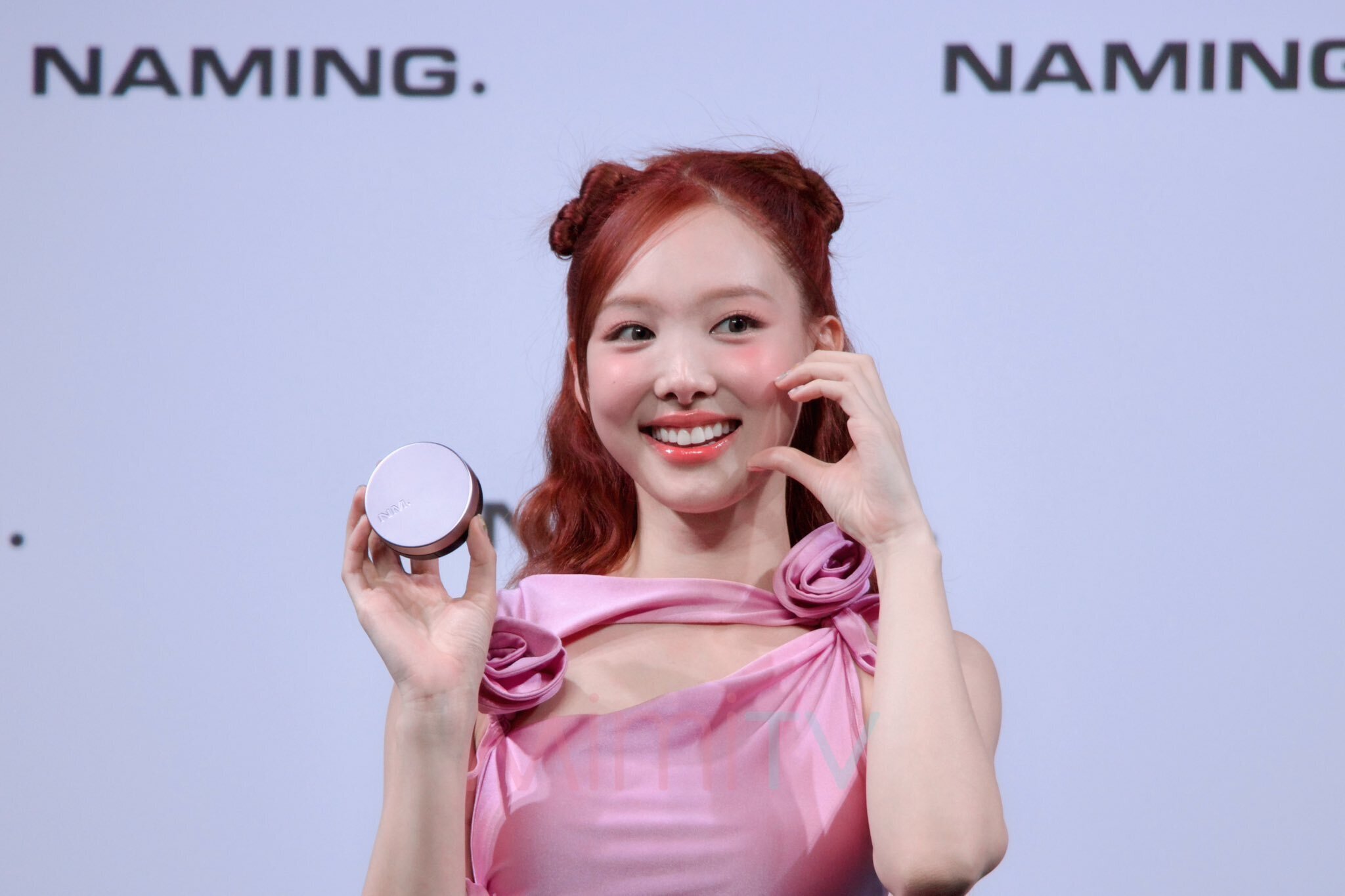 TWICE-Nayeon-NAMING-Japan-Launch