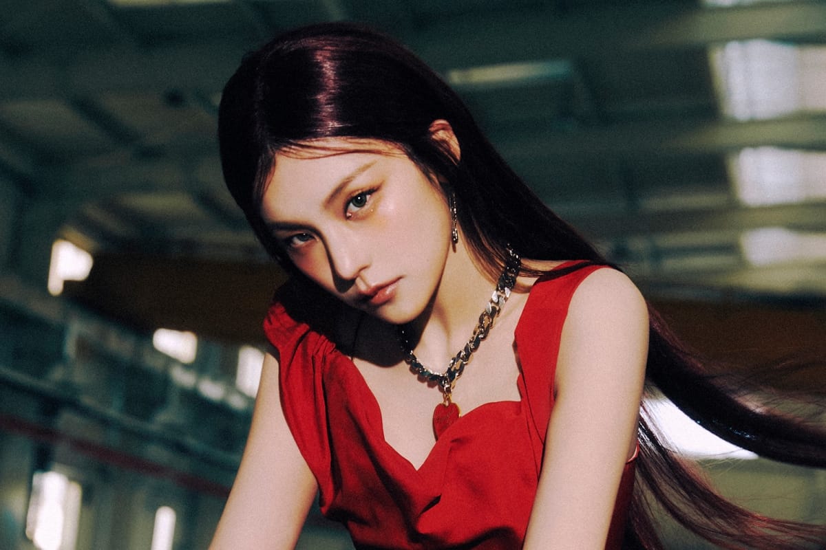 ITZY’s Yeji mv air