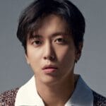 Jung Yong Hwa